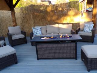 Fire TV, WiFi, Games for kids, Outfitted Kitchen - Farmington - 8