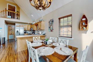 Lakeview Mountain Retreat - Hayesville - 2