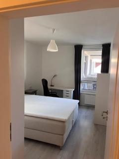 City Center Apartment with parking space - Košice - 9