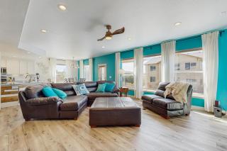 Paw and Peak Lodge - 9