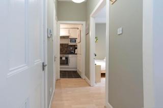 Charming Edinburgh Apartment KEYWORKS CONTRACTERS BUSINESS TRAVELLERS ECT ECT - 1