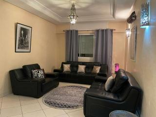 Cozy Stylish Classic Flat with Modern Touch - Agadir - 0