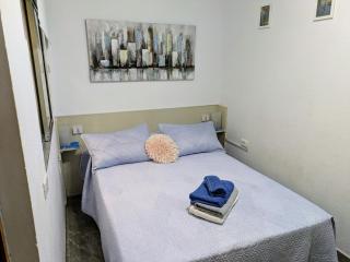 Burero Beach Stay - Comfy - Near airport & Beaches - 9