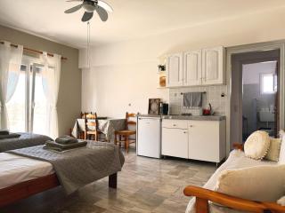 New Poseidon Apartments & Studios - Skala Eresou - 3