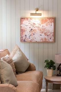 Cottage Central Location Parking Fireplace Garden - 0