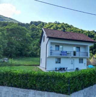 Kuća Bijela - Konjic - Polje-Bijela - 0