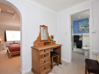 1 Bed in Lyme Regis 62615 - Axminster - 1