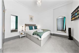 Light Blue Luxury 2 Bedroom Flat Next to Westfield Shopping Mall - Londra - 8