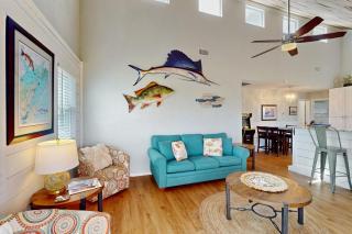 Bay Breeze House - 9