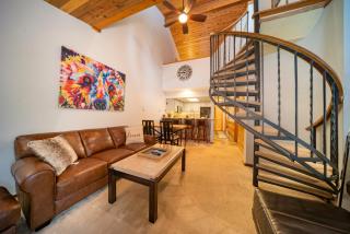 Creekside Unit 403 - 8