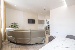 Luxury Retreat, Perfect For Business & Families With Free Gym By The Pocklington - The Abbey Suite - Leicester - 4