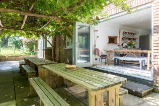 Lower Barn House at Westerlands Farm Sleeps 11 - Graffham - 1