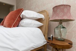 Lower Barn House at Westerlands Farm Sleeps 11 - Graffham - 8