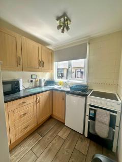 Charming & Spacious Holiday Home - 6