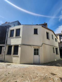 Sun Studio - 1st floor - City Center - Train station 5 minutes away - 7