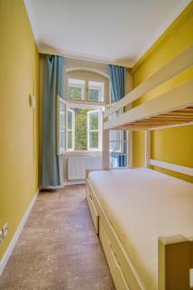 Grand Pupp Apartment with Jacuzzi and Netflix by Rentez - Karlovy Vary - 2