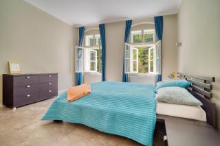 Grand Pupp Apartment with Jacuzzi and Netflix by Rentez - Karlovy Vary - 5