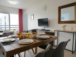 La Blanche Hermine - city center - parking - Vannes - 5
