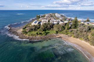 Mermaid's Hideout - 8