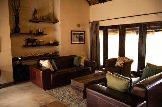 Buffalo Thorn Lodge - Pilanesberg - 6