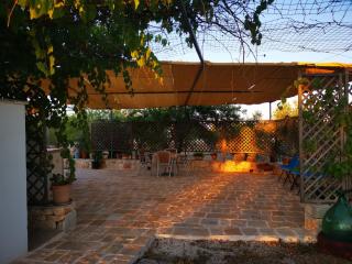 Trullo Serena e Villa Primavera, con uso di piscina - Ostuni - 0