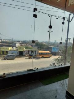 Tosh Guest House And Gusai ji Restaurant - 1