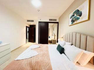 1 BR Flat, Luxury amenities, Opp Beach & Club with FREE Parking in Dubai Marina - Dubai - 5