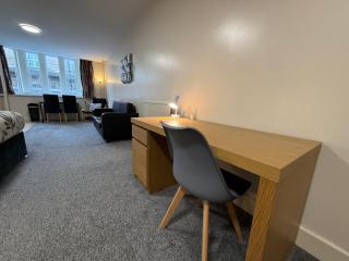 Private Self-Contained Studio - Central Lancaster - Lancaster - 2