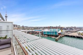 Luxury 3BR Harbourview Retreat - 6