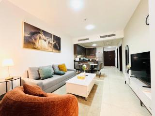 1 BR Flat, Luxury amenities, Opp Beach & Club with FREE Parking in Dubai Marina - Dubai - 8