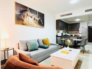 1 BR Flat, Luxury amenities, Opp Beach & Club with FREE Parking in Dubai Marina - Dubai - 6