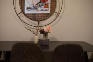 Sleek 2BR in Heart of Downtown Montreal - 5