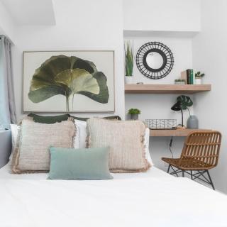 Julias Tropical Oasis Golf Skyline View - 7