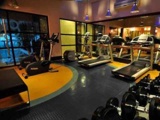 Julias Tropical Oasis Golf Skyline View - 6