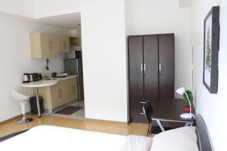 Julias Cozy Mountain Condo Couples Getaway - Baguio - 1