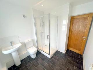 Studio (Triple) in Sutton - 5