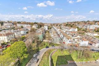 Ocean View E Seaviews and Parking By My Getaways - St Leonards - 3