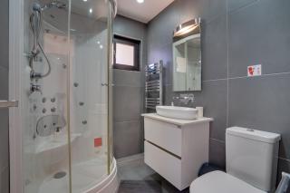 Makenzy Star 2bd Duplex 300m From Beach - Aglantzia - 6