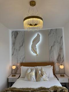 Luxury 2 Bedroom with Balcony - Fast Wi-Fi - Netflix 711C - Birmingham - 4