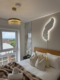 Luxury 2 Bedroom with Balcony - Fast Wi-Fi - Netflix 711C - Birmingham - 2