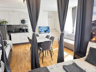 New modern-style apartment with balcony in the Prague 2 - Praga - 5