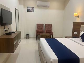 HOTEL ATHENS , a boutique hotel - Zirakpur - 7