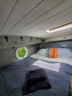 Monroe Horsebox Glamping - Porthleven - 5