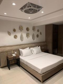 Renaissance Hotels - Islamabad - 4
