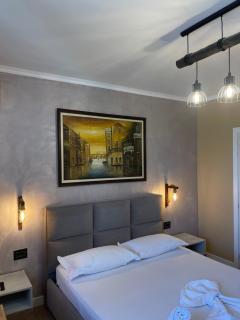 Modern Skyline Studios- Elegant Stay in New Bazaar - Tirana - 2