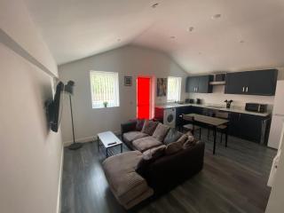 LT 3 - 1 Bed Apartment - Leicester - 0
