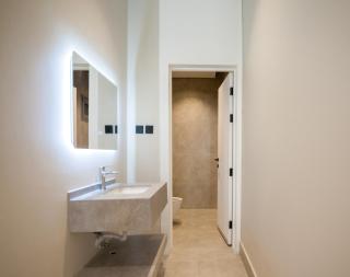 Stylish 3BR Apartment Perfect for Families - Riade - 3