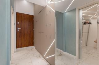 Lux Apartment Downtown - 1