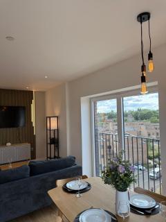 Luxury 2 Bed Apartment - Balcony - Fast Wifi - Netflix 511C - Birmingham - 8