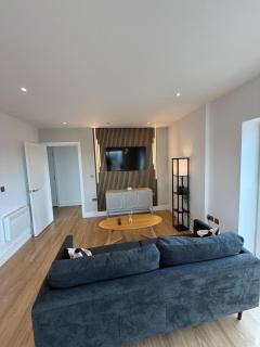 Luxury 2 Bed Apartment - Balcony - Fast Wifi - Netflix 511C - Birmingham - 6